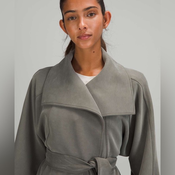 Lululemon✨UNWORN✨Softstreme Belted Wrap✨Grey Sage🦄RARE🦄 size XL/XXL - Picture 3 of 16